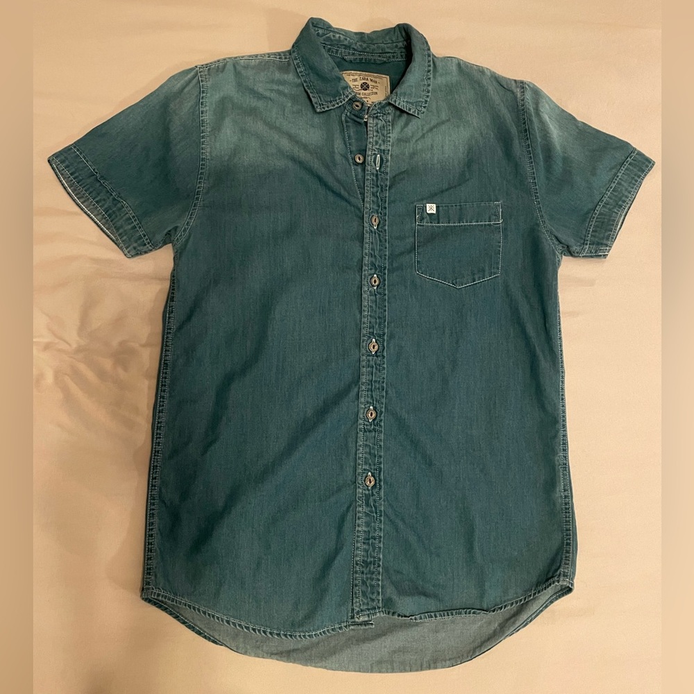 Zara Men’s Denim Short Sleeve Button Up